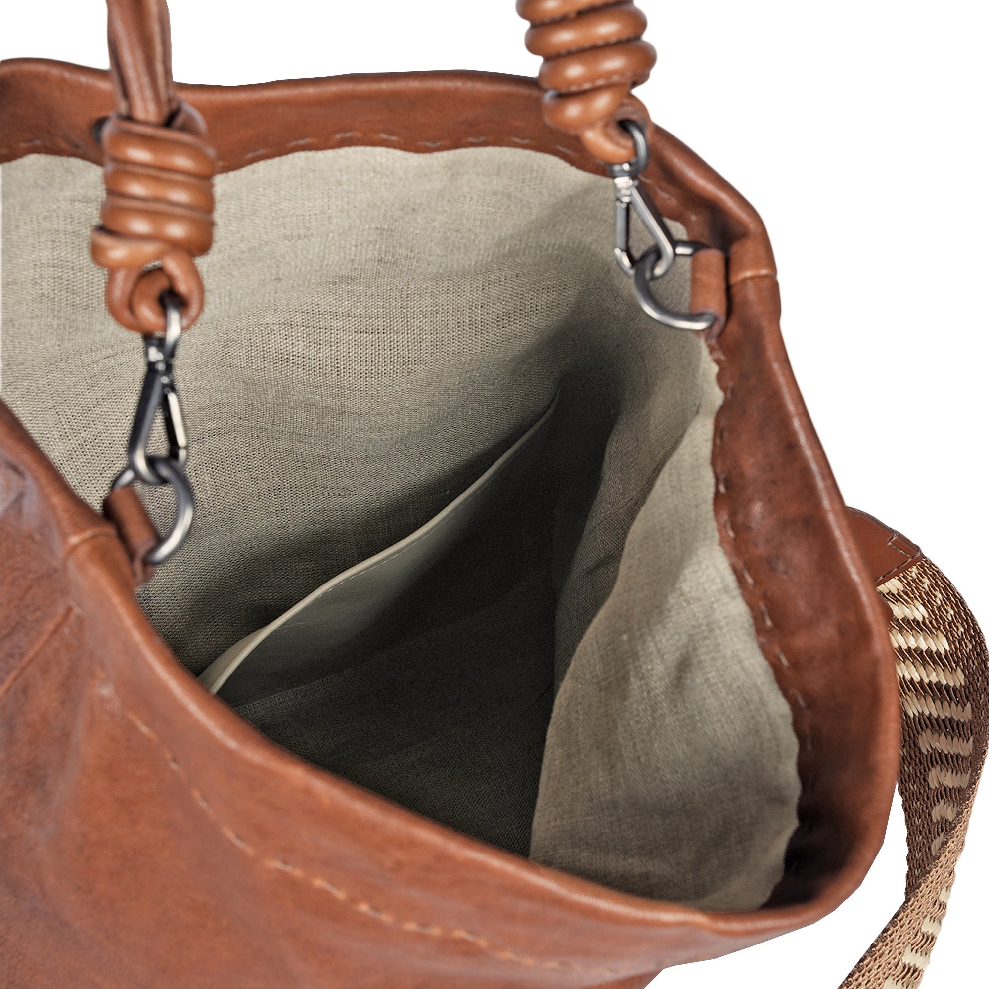 BD5339 Maya L Raffia Old Iron + Plissettato Brandy