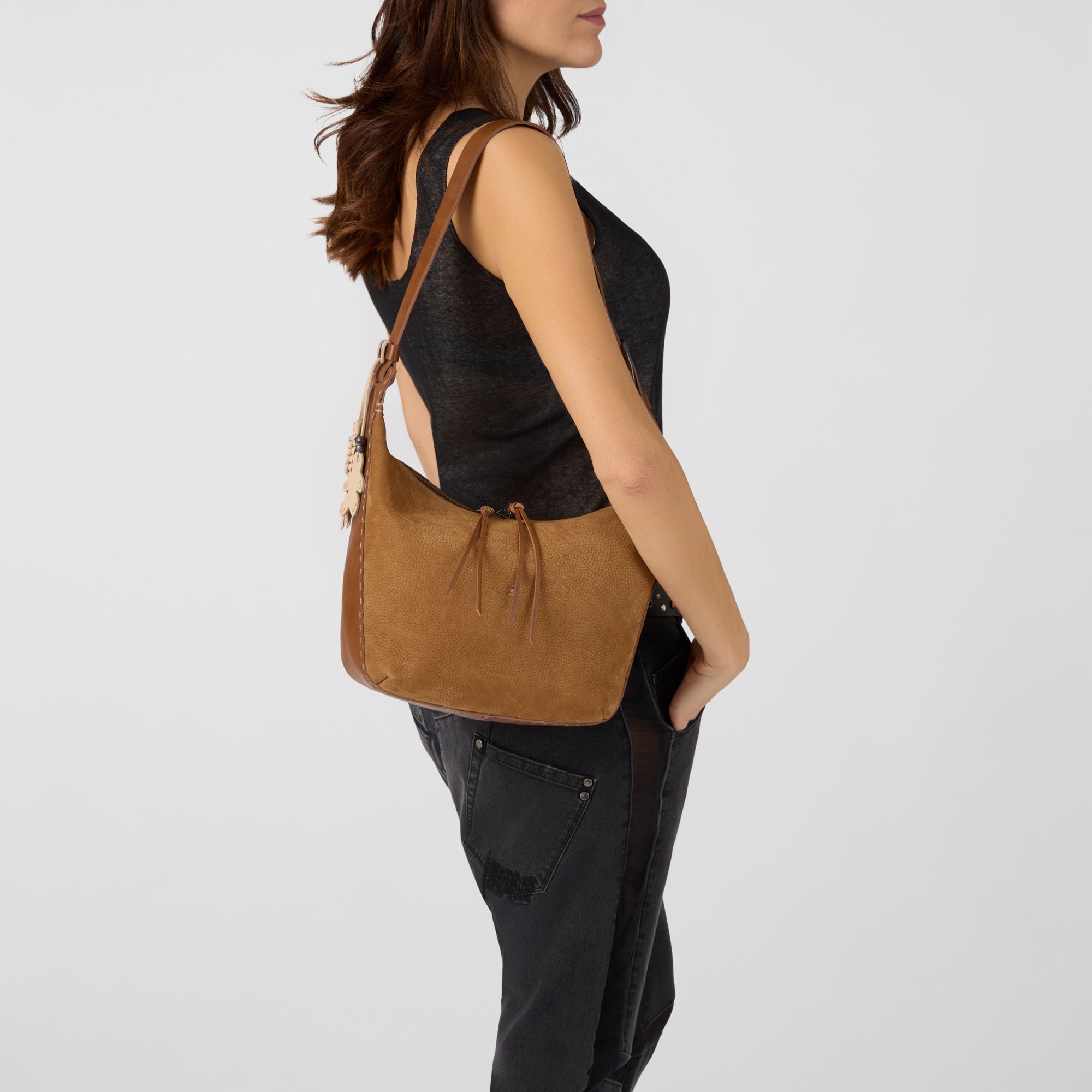 BD5923 Ileana M Nabuk Cuoio