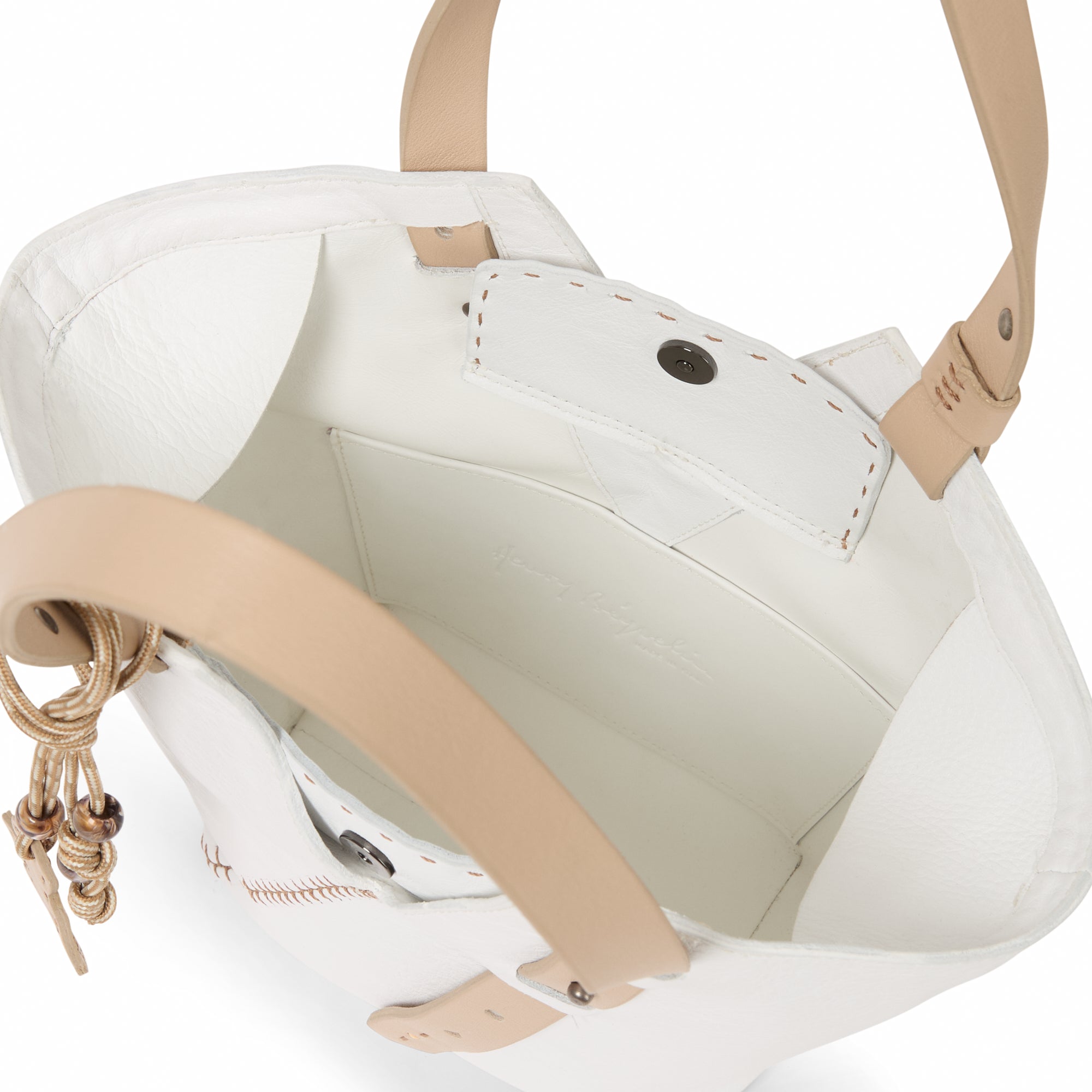 BD6122 Bisaccia S Mousse