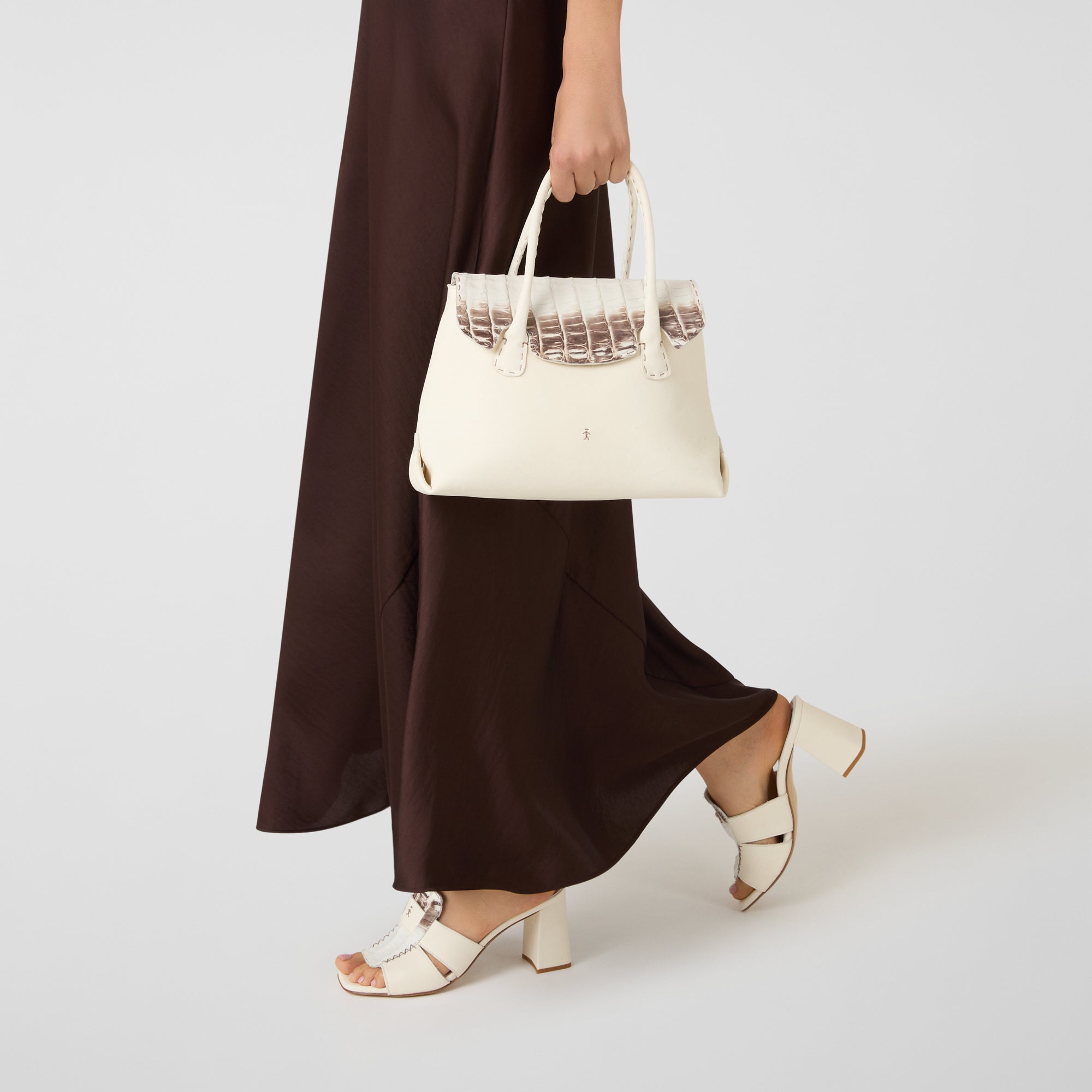 BD6132 Sienna Cocco M Old Iron Opaco & Cocco