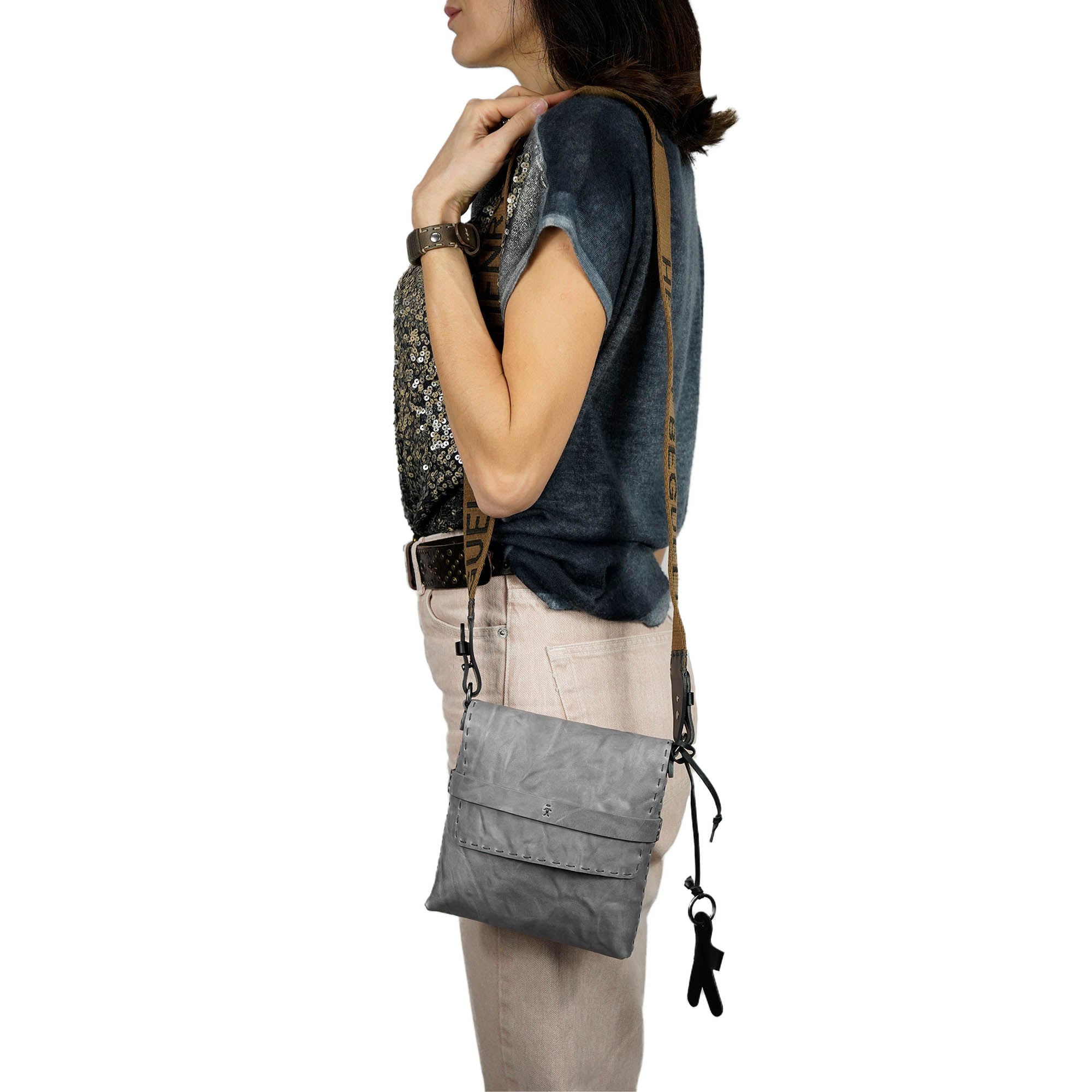 BD4756 Penelope M HB Crespo Brina