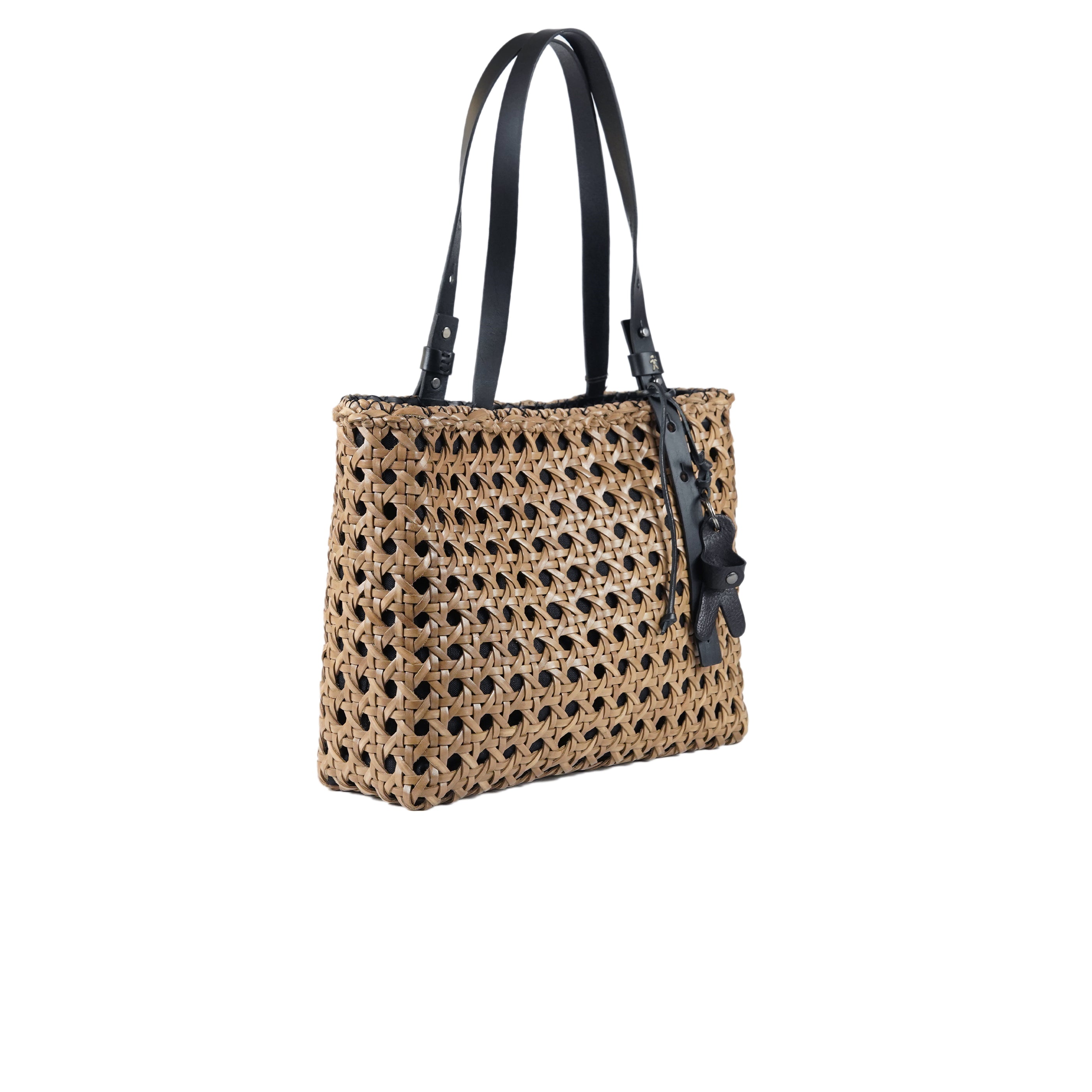 BD4724 Shopping Intr Summer Intr Viennese Beige