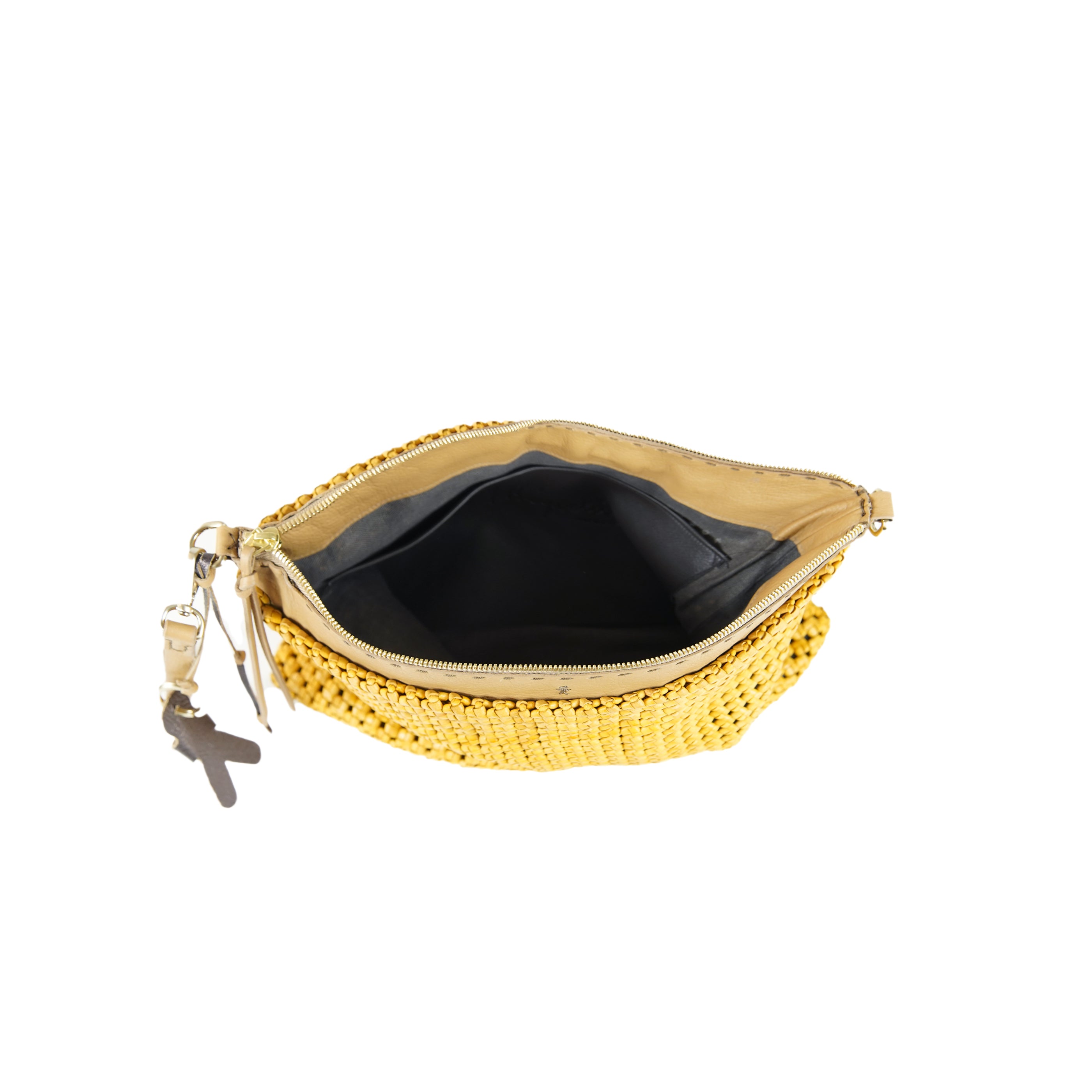 BD4726 Zip Clutch Intr Summer Intr Crochet Mango
