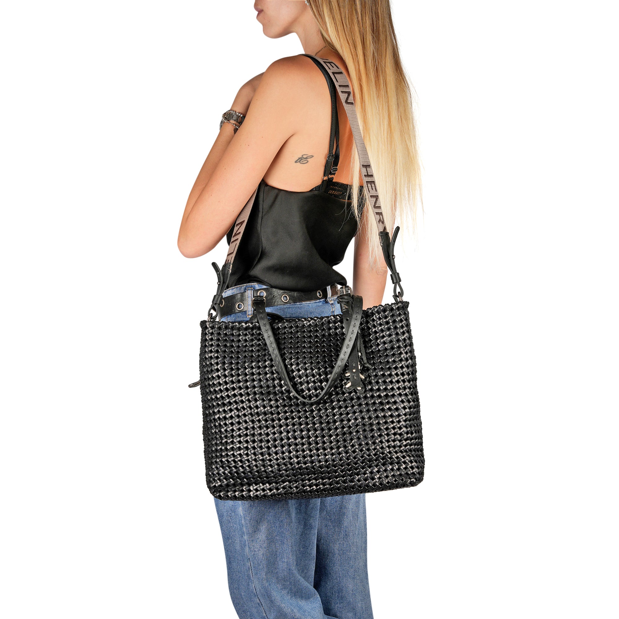 BD4945 Minerva Shopping M Intreccio Crochet Nero