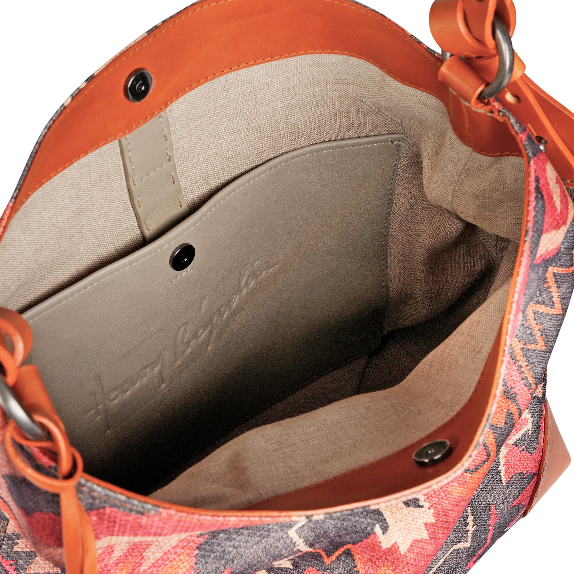 BD5001 Minerva L Fabric Tessuto Etnico Rubino